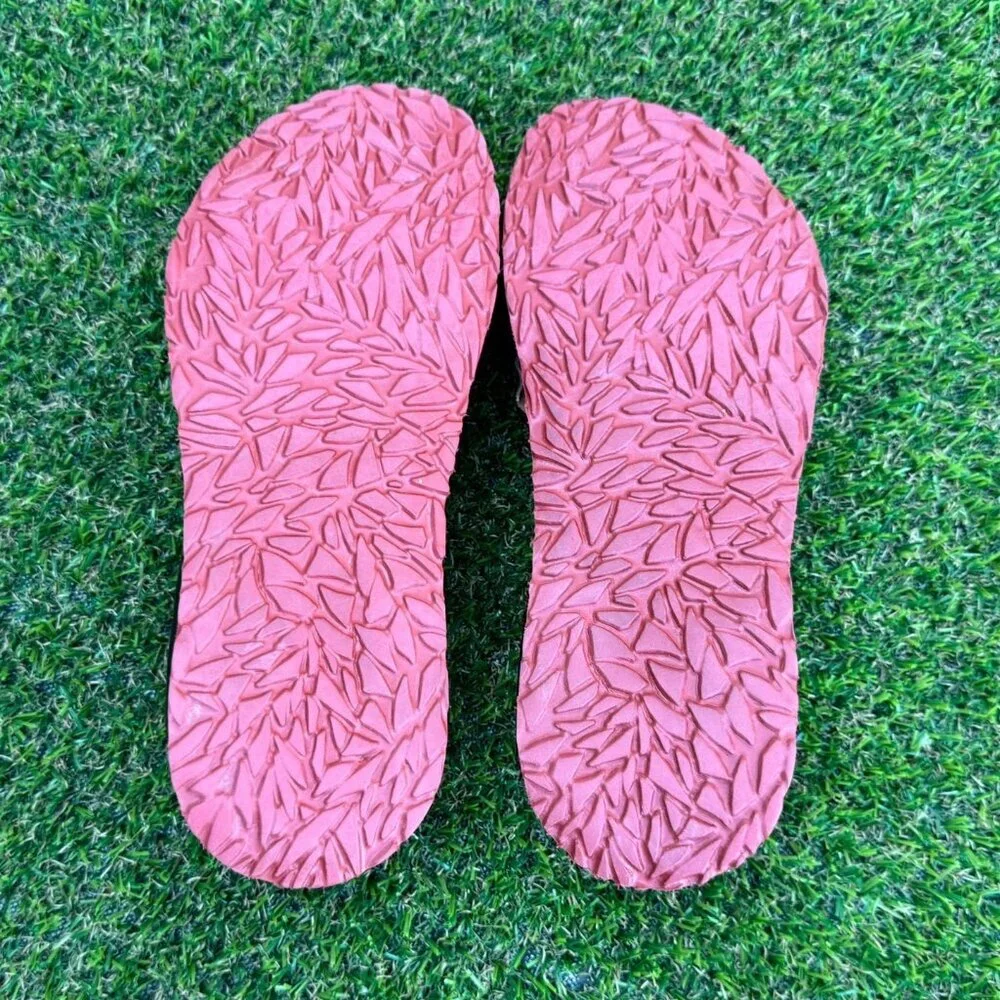 Think! Slide Leather Sandals Women's Size 7 (US 6-6.5)
